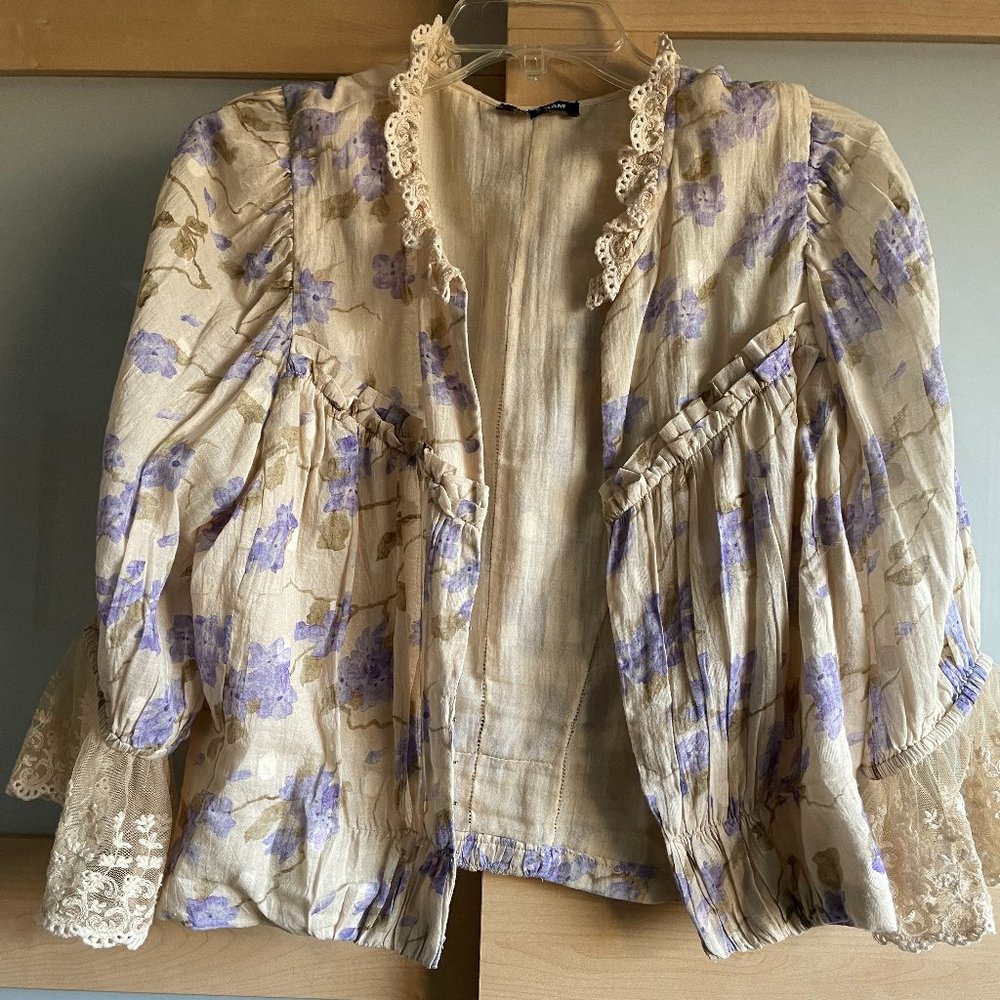 Love Sam top, cream and purple Sz L